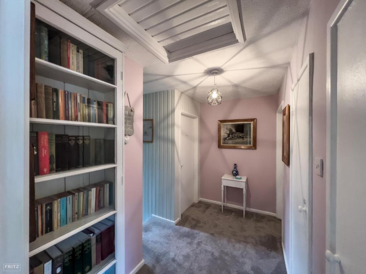 Charming Cottage Within Farmhouse Монмаут Екстериор снимка